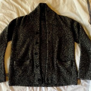 Abercrombie &fitch sweater